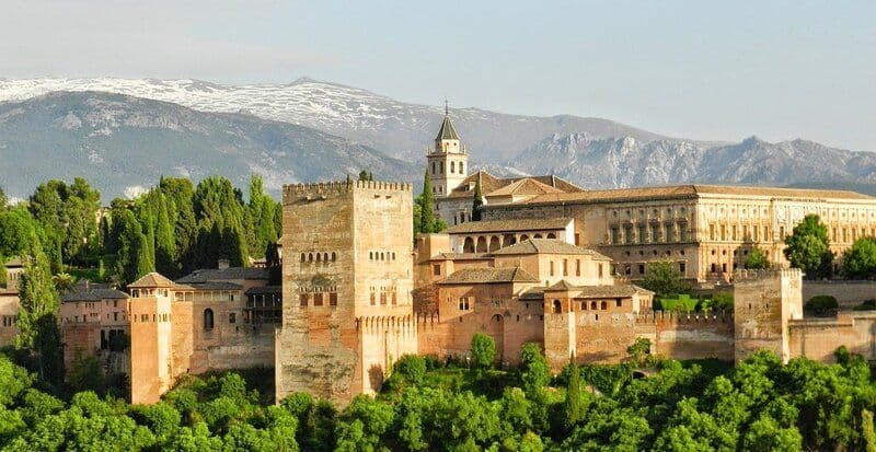 La Alhambra, un lugar para disfrutar en cualquier momento