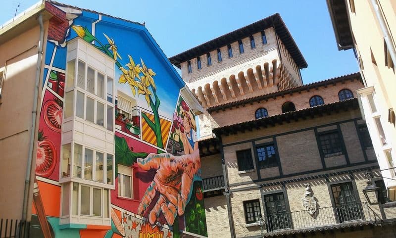 Acércate y descubre Vitoria
