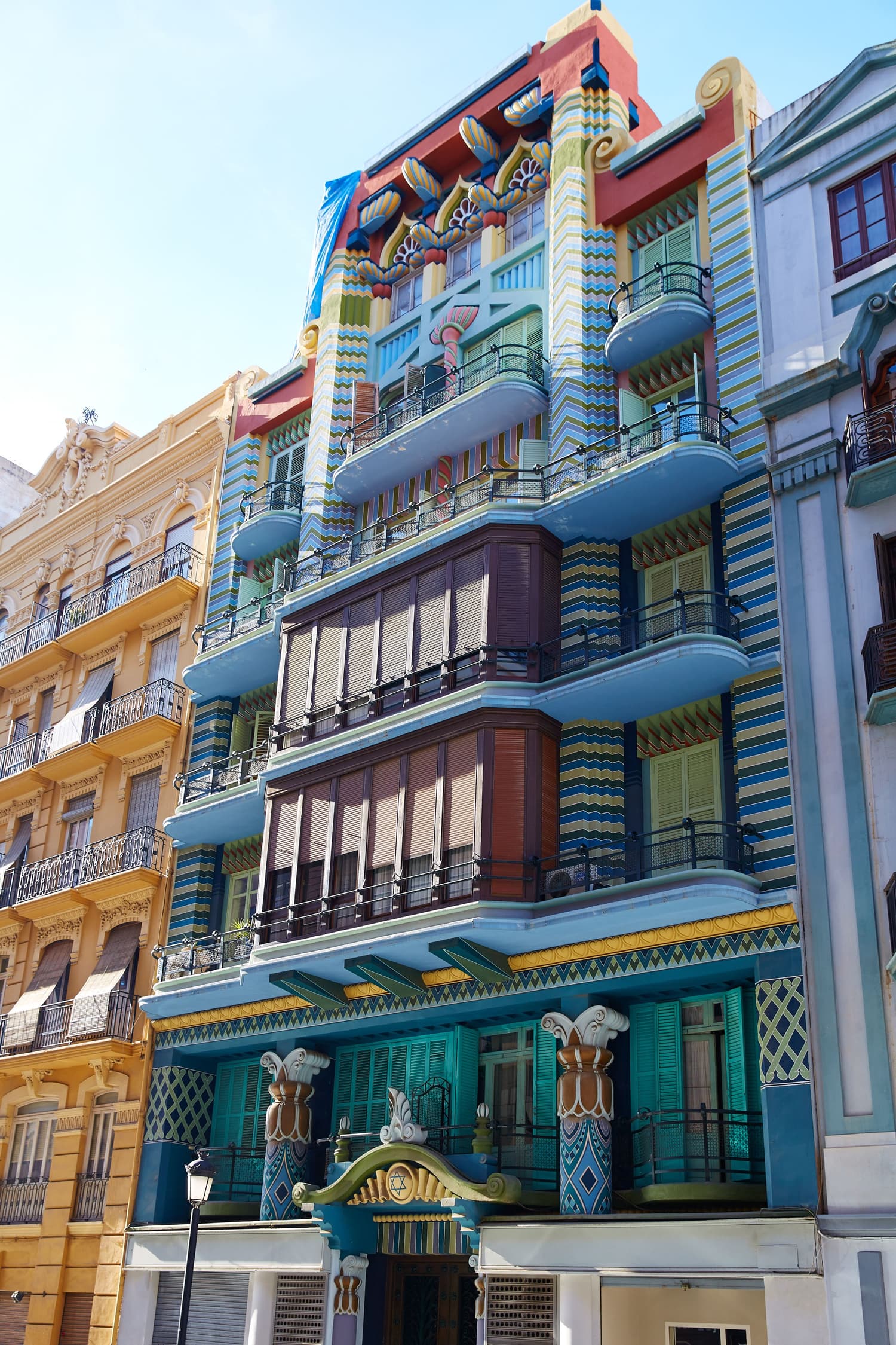 https://storage.googleapis.com/weguest-strapi-uploads/valencia2_defa0a2914/valencia2_defa0a2914.jpg